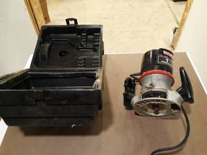 lot 336 image: Sears Craftsman 1 HP Router - Tested Works