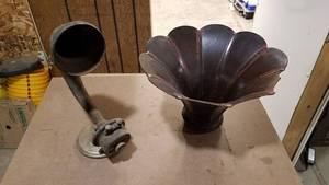 lot 406 image: ANTIQUE Amplion Loud Speaker Model AR19