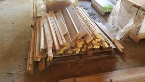 lot 107 image: Pallet Lot of Wood Blocks