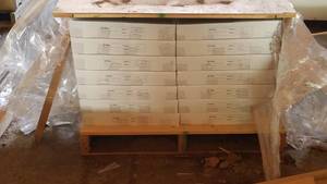 lot 110 image: 10 Cases Karndean Vinyl Tile 16 x 16 - Design LST03