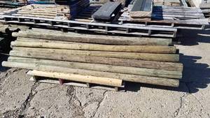 lot 147 image: (22) 3 and 4 Posts