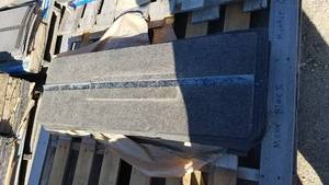 lot 143 image: Certainteed Shadow Ridge - Moire Black