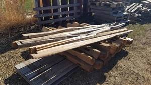 lot 10 image: Pallet Lot of Cedar Split Rail Fencing