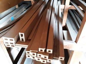 lot 160 image: Large Lot of Composite Spindles and Decking
