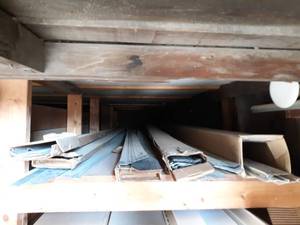 lot 180 image: Inventory of Steel Starter Strip