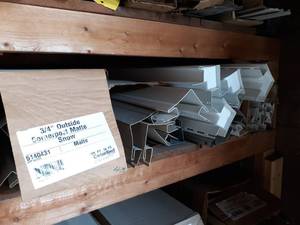 lot 186 image: Shelf Inventory of Vinyl Siding Outside Corners