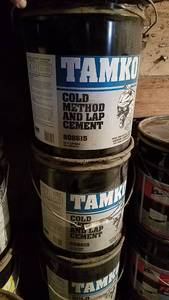 lot 208 image: (2) 5 Gallon Buckets Cold Method and Lap Cement