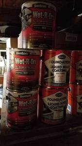 lot 213 image: (3) 1 Gallon Asphalt Roof Cement and (2) 1 Gallon Cans Fouindation Liquid Roof Coating - No Fiber