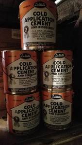 lot 214 image: (5) 1 Gallon Cold Application Cement and Resurfacer