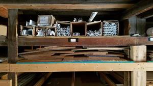 lot 262 image: Inventory of Vinyl T-bar, L-bar, Corners and Bead Boards