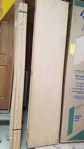 lot 392 image: 2-Door Bi-Fold Door