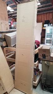 lot 394 image: 2-Door Bi-Fold Door Kit - Red Oak