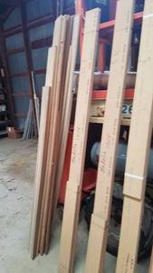 lot 396 image: Bi-Fold Door Jamb Trim - 30 - Mahogany