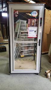 lot 446 image: 36 Glass Display Storm Door w Frame and Lockset