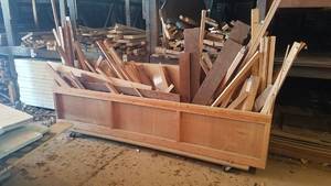 lot 467 image: Rolling Cart w Assorted Wood