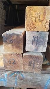 lot 475 image: 4x4 Cedar Posts