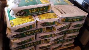 lot 514 image: (10) 60 LB Sakrete Sand Mix - Topping and Bedding Mix