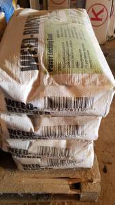 lot 525 image: (4) Bags Weed Control Paver Locking Sand