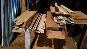 lot 587 image: (38) 716 Aluminum J-Channel for Soffit  (11) T Spacers