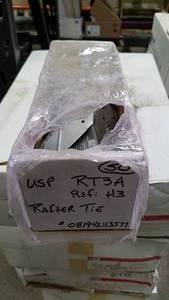 lot 595 image: 50 USP RT3A Tie Plates