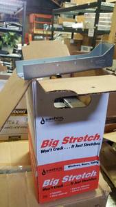 lot 607 image: Single 2x10 Hangers