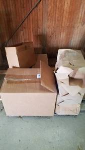 lot 298 image: (8) Cases of Assorted Size Paper Bags