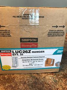 LUC26Z Hanger