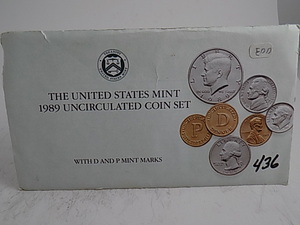 lot 127 image: 1989 US Mint Uncirculated 10 Coin Set  Mint D & P  In Envelope