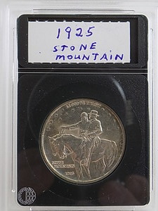 lot 139 image: 1925 Stone Mountain Half Dollar