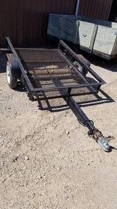 lot 5 image: Utility Tilt Trailer