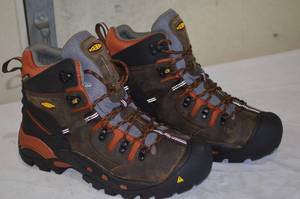 Sportsman 240 Boot and Shoe