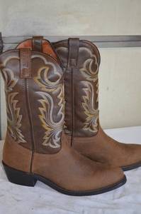 Sportsman 240 Boot and Shoe