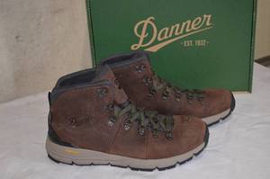 Sportsman 240 Boot and Shoe