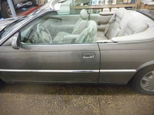 lot 3 image: 1999 Cadillac Eldorado ETC