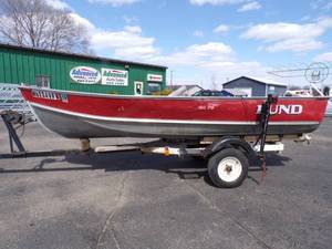 1991 Lund 14   WC-14-15 DLX  Boat, Trailer and 15  HP Johnson Motor