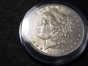 1890 MORGAN SILVER DOLLAR IN AIRTITE