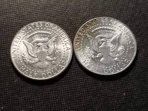 2 AU-UNC 1964 KENNEDY SILVER HALF DOLLARS
