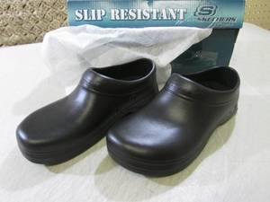 lot 5 image: Pair of New Sketchers for Work Blac...