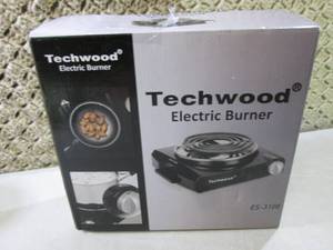 lot 31 image: TechWood Electric Burner Open Box  ...