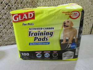 lot 46 image: Pack of 100 Glad Pet Training Pads ...