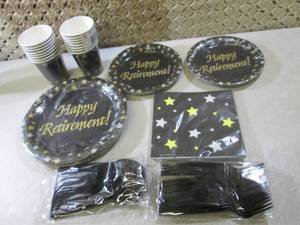lot 47 image: Happy Retirement Party Supplies Pla...
