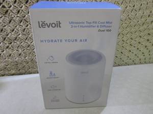 lot 48 image: Levoit Ultrasonic Top-Fill Cool Mis...