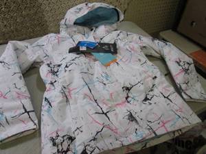 lot 65 image: SMN Size Medium Winter Coat with Re...