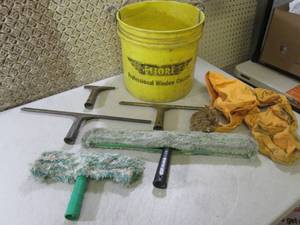 lot 84 image: Cleaning Tools Etc  RMC...
