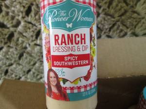 lot 90 image: Case of 6 The Pioneer Woman Spicy S...