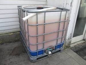 lot 116 image: 1,000 Liter Schutz Tank  OS...
