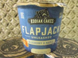 lot 135 image: 10 Kodiak Cakes Blueberry & Maple F...