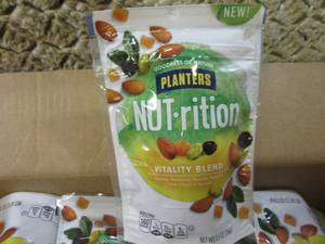 lot 141 image: Case of 8 Bags Planters NUT-rition ...