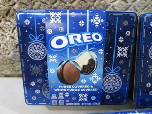 lot 154 image: 3 Tins of Oreo Fudge Covered and Wh...