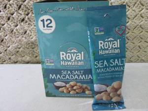 lot 164 image: Box of 12 Bags of Royal Hawaiian Ma...